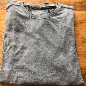 Gently Used Men’s Under Armour T-Shirt